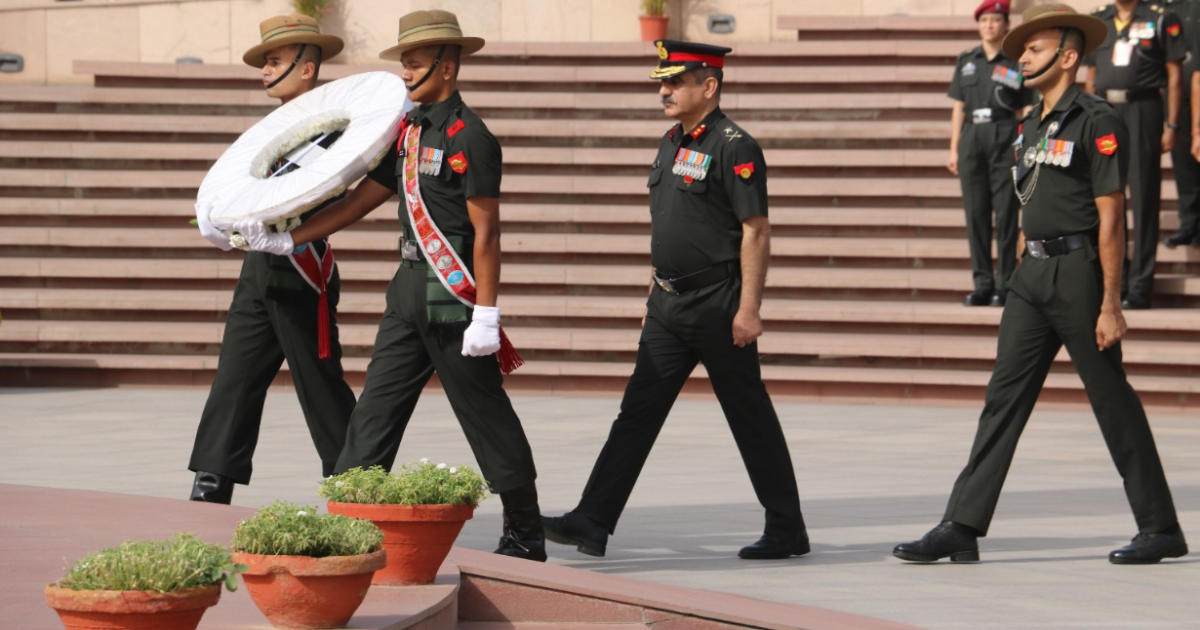 लद्दाख में टैंक डूबने से पांच सैनिक शहीद: रक्षामंत्री राजनाथ सिंह ने जताया शोक