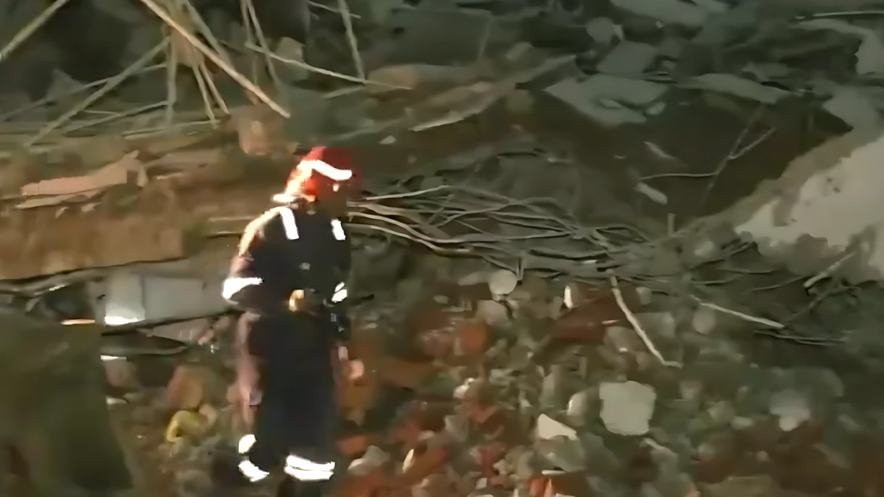 बुराड़ी, Delhi, burari building collapsed, kaushik enclave,बुराड़ी हादसा कब और कहां हुआ