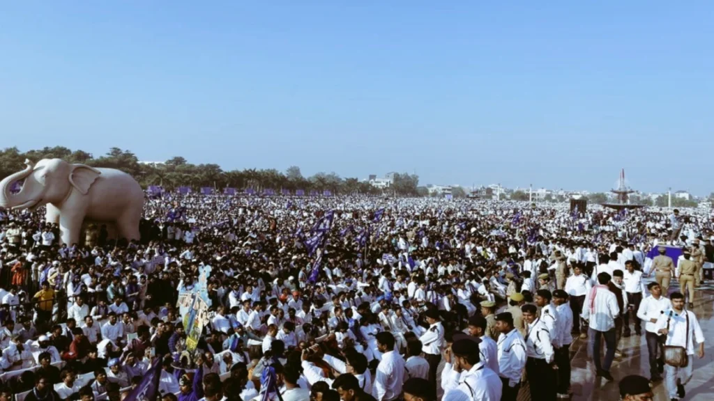 mayawati ,मायावती भाजपा की तारीफ ,मायावती कांशीराम जयंती बयान ,बसपा बनाम सपा ,मायावती राजनीतिक बयान